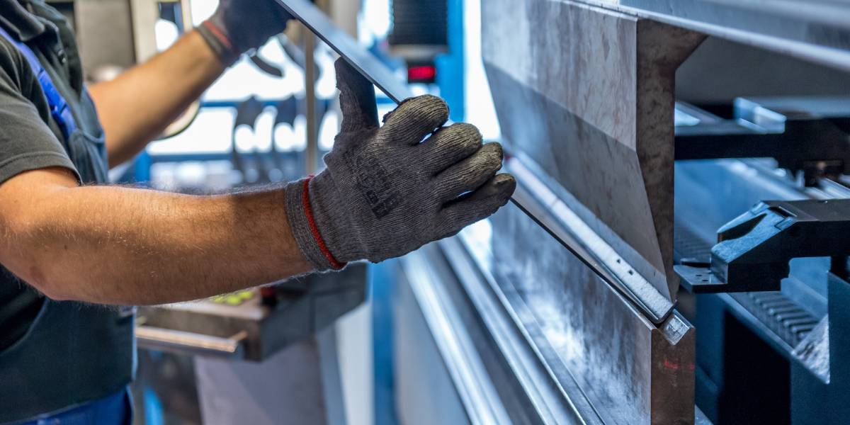 Solid Edge Sheet Metal training banner